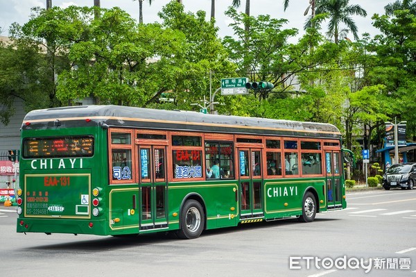 ▲國產自造電動公車台灣第一 嘉義市經驗輸出海外        。（圖／記者翁伊森翻攝）