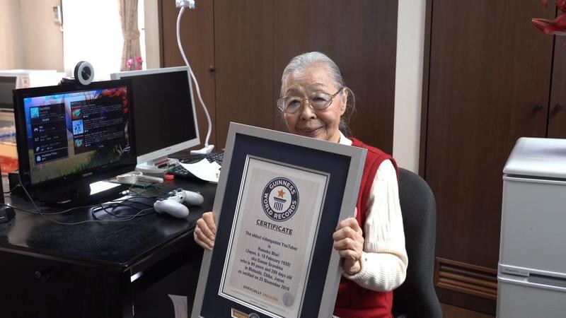 剛滿90歲的日本電玩阿嬤森濱子，最近獲得了金氏世界紀錄認證為「最高齡的電玩YouTuber」（翻攝自Guinness World Records YouTube頻道）