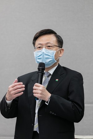 ▲▼信義房屋董事長薛健平主持109年信義房屋股東常會。（圖／信義房屋提供）