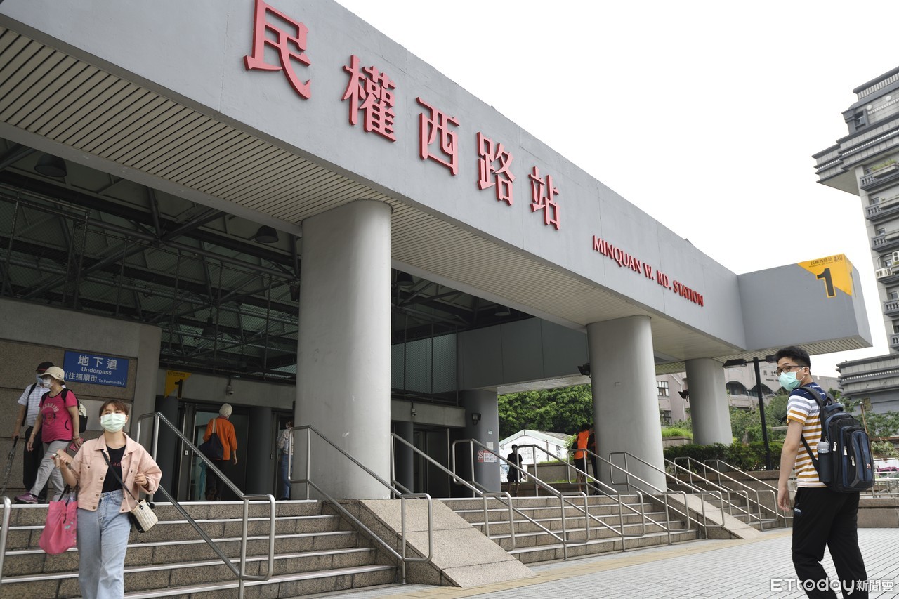 北捷月台突竄火光!目擊者:像蝴蝶炮聲 行動電源起火驚魂 | ETtoday生活新聞 | ETtoday新聞雲