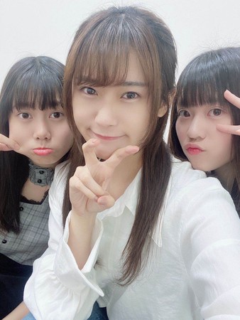 ▲▼ AKB48 Team TP成員邱品涵（左起）、劉語晴、蔡亞恩在影片中挑戰扮醜。（圖／好言娛樂提供）