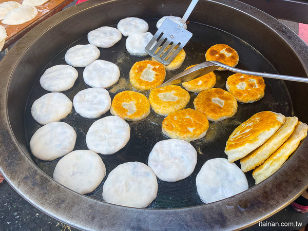 ▲▼德芬蔥油餅。（圖／台南好Food遊提供）