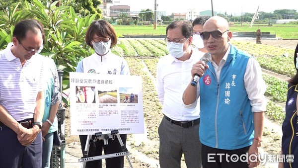 ▲▼梓官農損韓國瑜             。（圖／記者洪正達攝）