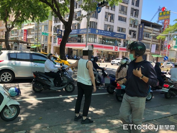 ▲▼潘姓男子騎機車遭不明認識以空氣槍射擊。（圖／記者許宥孺翻攝）