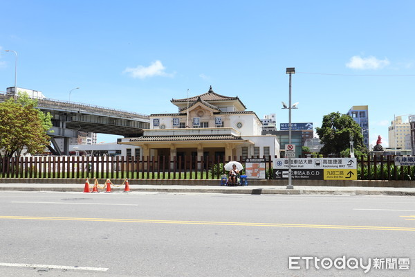 ▲▼高雄車站,商圈,沒落,鐵路地下化,高雄新站,推案,住商不動產。（圖／記者陳建宇攝）