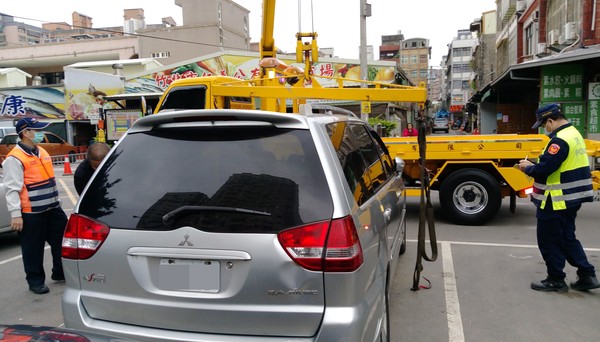 ▲1年查扣註銷車牌3228件　監理站擴大取締幽靈車牌。（圖／新竹區監理所提供）