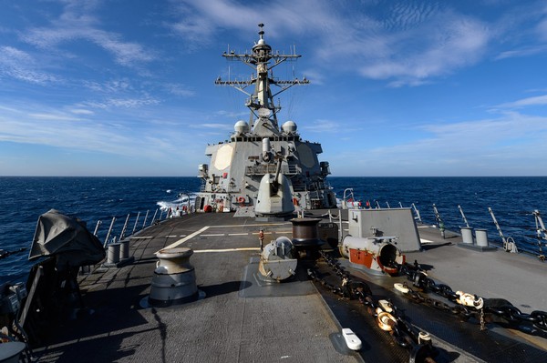 ▲▼美軍「伯克級」神盾驅逐艦羅素號（USS RUSSELL DDG-59）4日穿越台灣海峽。（圖／翻攝自Facebook／U.S. Pacific Fleet）