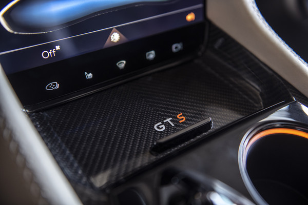 ▲北美新創公司Karma為Revero GT跑車推出運動性能套件。（圖／翻攝Karma Automotive）
