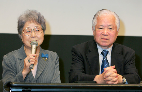 ▲▼被北韓綁架日本人橫田惠的父母橫田滋與早紀江。（圖／路透）