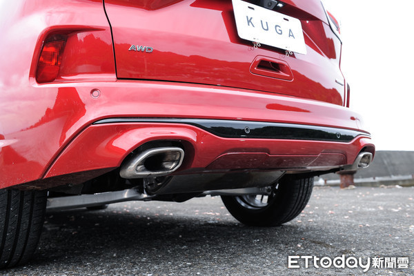 ▲福特Kuga Ecoboost250 ST-Line。（圖／記者林鼎智攝）