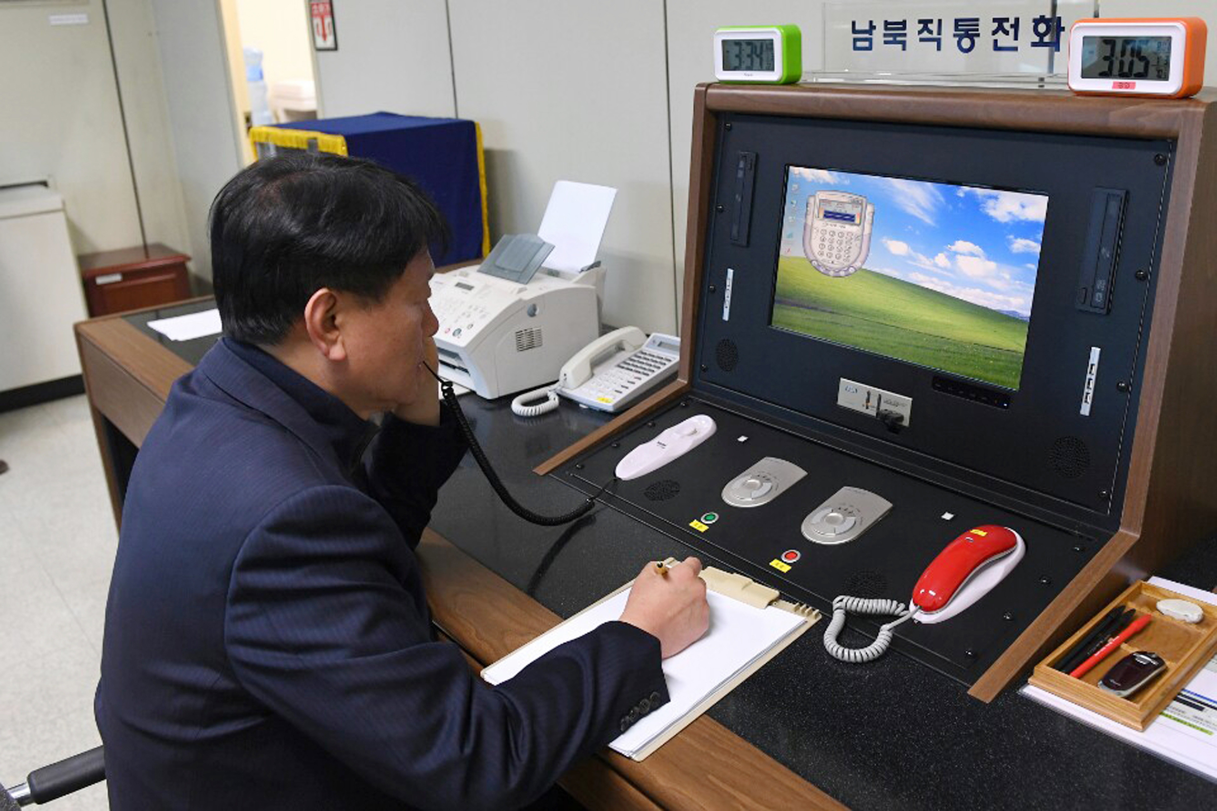 ▲▼北韓宣布停止對兩韓間所有聯繫頻道。（示意圖／達志影像／美聯社）