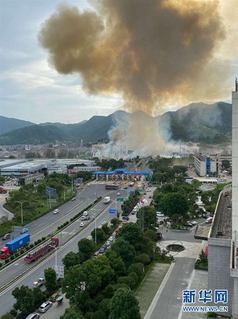 ▲浙江油罐車爆炸。（圖／翻攝自新華網）