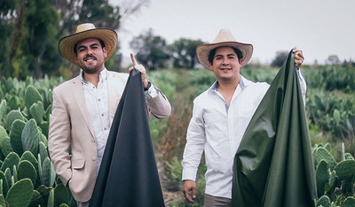 「仙人掌製純素皮包」墨西哥男帥氣辭工作 成功開發環保皮革愛地球！