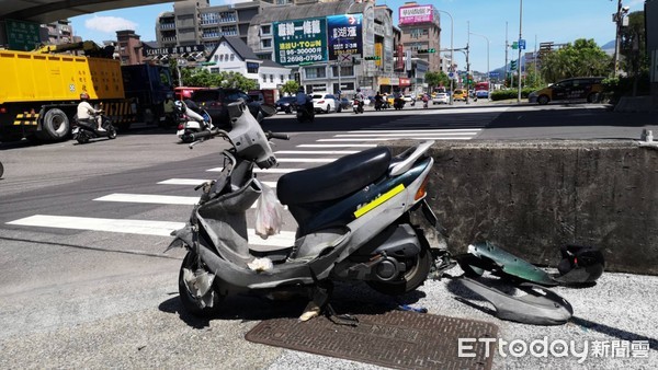 ▲▼北市內湖車禍，騎士命危送醫。（圖／記者黃彥傑攝）