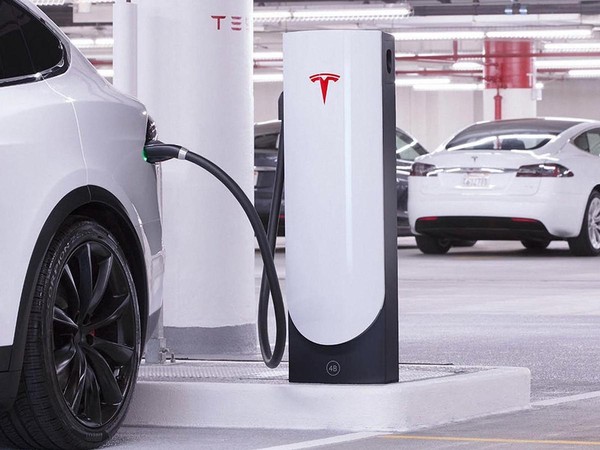 Tesla 未來將持續在台灣建置更多新一代 V3 超級充電站。