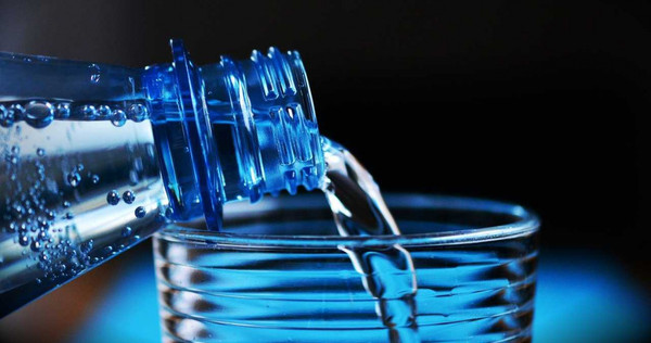 美國有男童被父母強灌短時間內大量喝水，導致中毒死亡。（圖／示意圖，翻攝自pixabay）