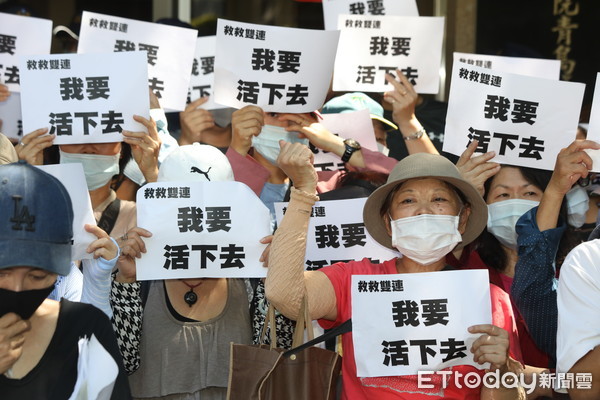 ▲▼「我要活下去！雙連市集攤商血淚陳抗」。（圖／記者屠惠剛攝）