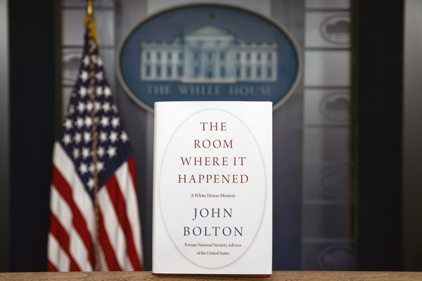 ▲▼美國前國安顧問波頓（John Bolton）新書《事發之室－白宮回憶錄》（The Room Where It Happened : A White House Memoir）。（圖／達志影像／美聯社）
