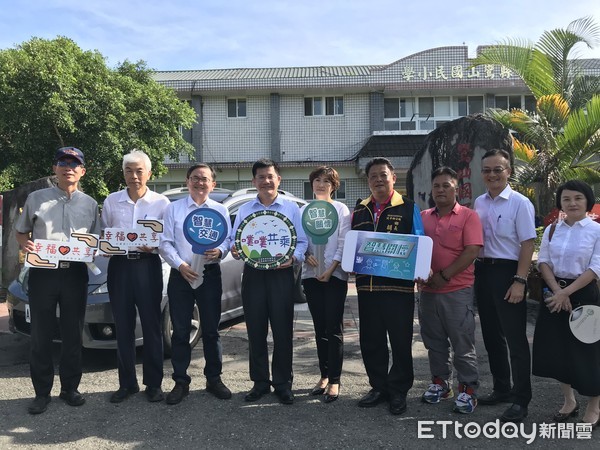 ▲▼交通部長林佳龍赴台東鸞山國小視察噗噗共乘辦理情形。（圖／記者賴文萱攝）