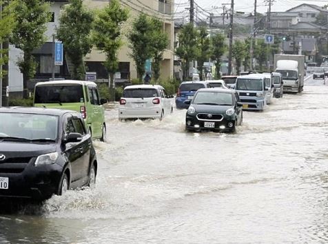 50年來最大雨 暴雨狂襲九州 道路全成泥巴河 萬人被迫遷移 Ettoday國際新聞 Ettoday新聞雲