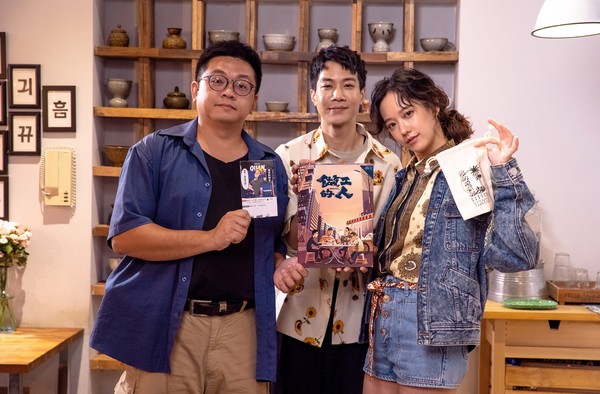 ▲▼孟耿如、薛仕凌、林立青試玩桌遊。（圖／迷走工作坊提供）