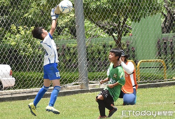 ▲▼ 少年盃，台南東門城石門FC（綠）            。（圖／記者謝孟儒攝）