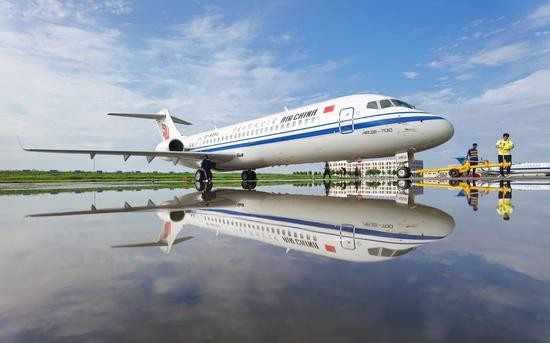 ▲大陸國航首架ARJ21客機將執飛北京往內蒙古呼和浩特等地。（圖／翻攝新京報）