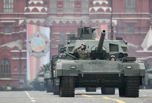▲▼俄羅斯研發T-14「阿爾瑪塔」（Armata）主戰坦克。（圖／路透）