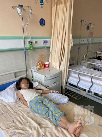 陝西6歲小女孩，三年前掉的門牙跑進鼻腔（圖／翻攝自都市快報）