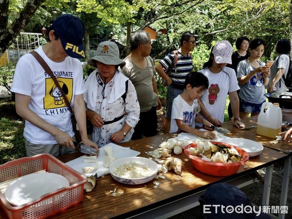 ▲ 全國首創限量滿千送百綠竹筍消費券 來新北吃好筍、採筍Fun暑假。（圖／新北市農業局提供）