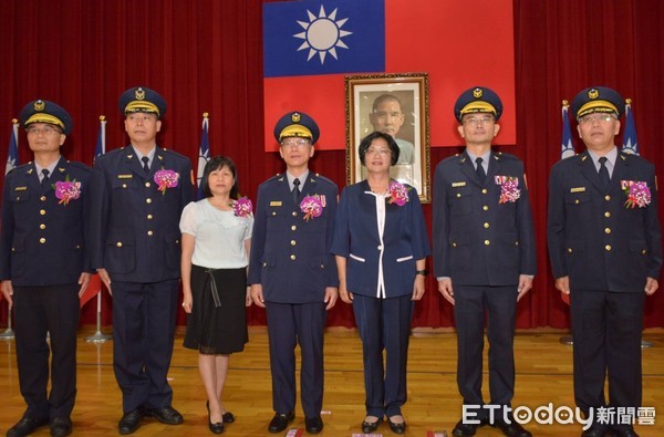 ▲彰化縣警局舉行溪湖及鹿港警分局長交接。（圖／彰化縣警局提供）