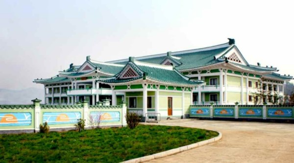 ▲▼位於北韓南浦特別市的國家養老院。（圖／翻攝自勞動新聞）
