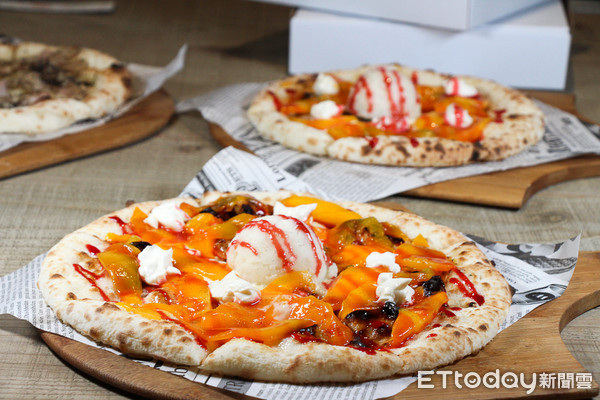 ▲石壁家SPIGA推「現刨黑松露披薩」　暑假加碼外帶披薩第2份半價。（圖／記者黃士原攝）
