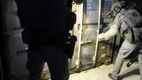 ▲荷蘭警方查獲黑社會酷刑室   。（圖／翻攝politie.nl）