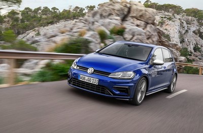 福斯8代目Golf R再度無偽裝現身　熱血車迷敲碗大喊：快點出！