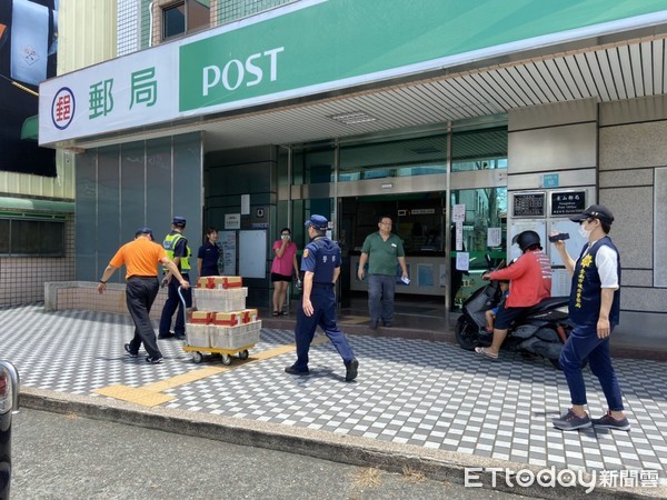 ▲台南市警五分局．白河分局超前部署，務必護券滴水不漏，讓民眾安心順利領得三倍券。（圖／記者林悅翻攝，下同）