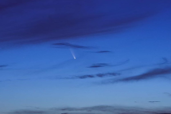 ▲▼宜蘭星空迷Ian Cheng拍尼歐懷茲彗星C/2020 F3（NEOWISE），網說幻妙奇景。（圖／Ian Cheng提供，下同）