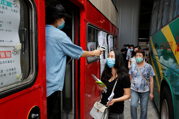 ▲▼香港立法會民主派初選,香港新冠肺炎,香港口罩。（圖／路透社）