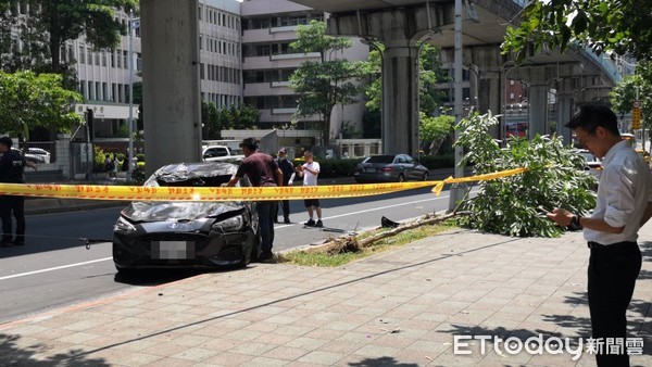 ▲▼北市內湖區車禍。（圖／記者黃彥傑攝）