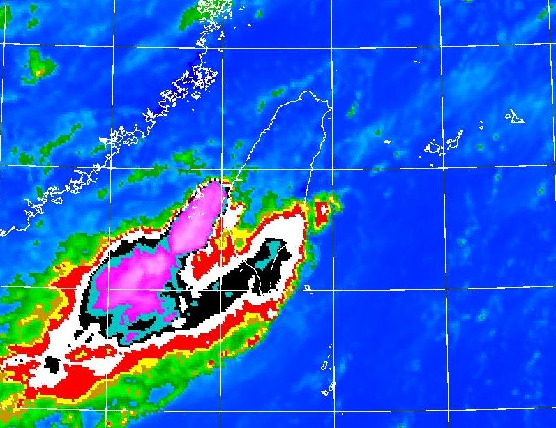 ▲▼熱帶性低氣壓已減弱成低氣壓。（圖／中央氣象局）