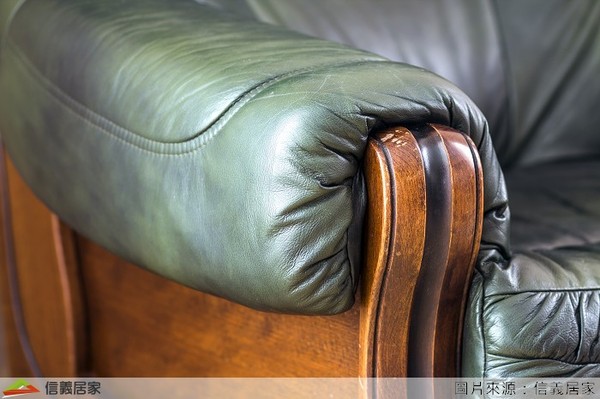 ▲▼ 沙發清潔,香蕉皮,信義居家 。（圖／記者林裕豐攝）