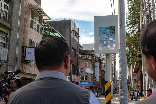 ▲桃園啟用全台首創車速微笑偵測提醒系統。（圖／市府提供）