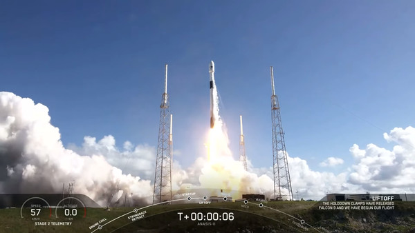 ▲▼南韓首顆軍事衛星Anasis-II發射成功。（圖／翻攝自Youtube@SpaceX）