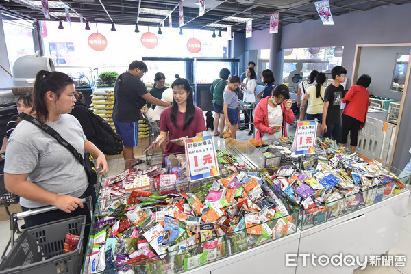 ▲▼ 寵物雲沙鹿店中清店7/25盛大開幕優惠一次看。（圖／記東森寵物雲商店提供）