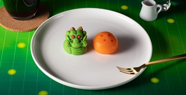 日本萬代與日本FamilyMart合作，將出龍珠與神龍的甜點。（翻攝「BANDAI CANDY」官網）