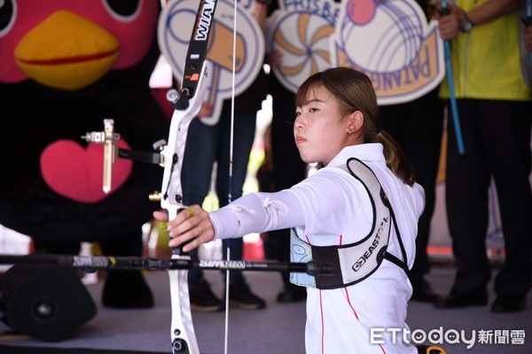 ▲▼「花夏運動季」活動依據全民運比賽項目設計的闖關遊戲關卡及運動類型的遊戲體驗設施。（圖／花蓮縣政府提供，下同）