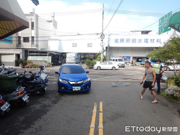 ▲▼郭姓女騎士遭左轉車輛擦撞，頭胸骨折入院開刀。（圖／記者白珈陽翻攝）