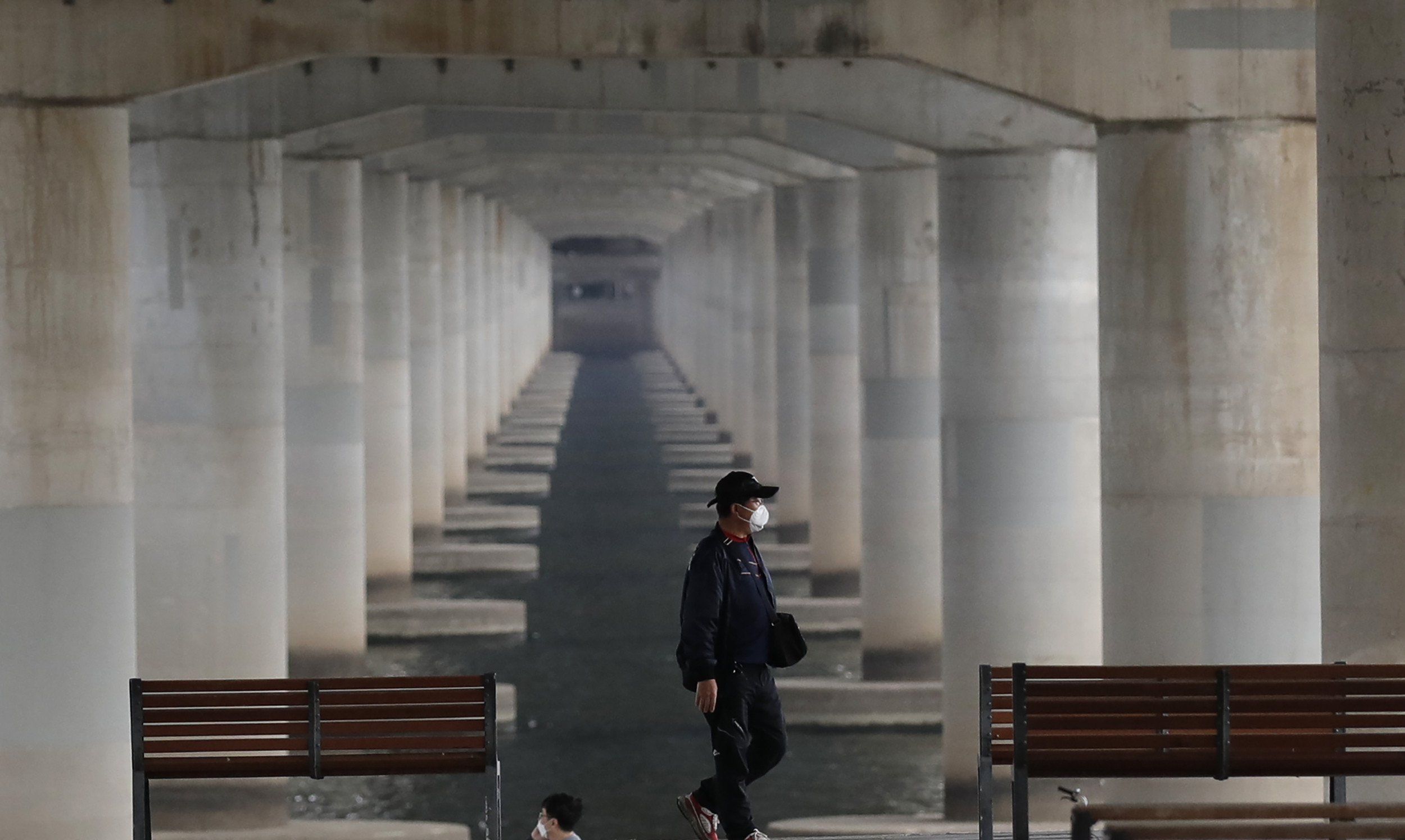 ▲▼被害朝鮮族旅客的頭顱、手臂、腿陸續在漢江沿岸被發現。（示意圖／達志影像／美聯社）