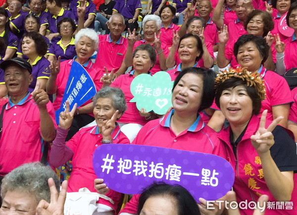 ▲▼ 敬老好視力服務，台東自8月1日起普及推動老人免費驗光贈鏡。（圖／記者楊漢聲翻攝，下同）