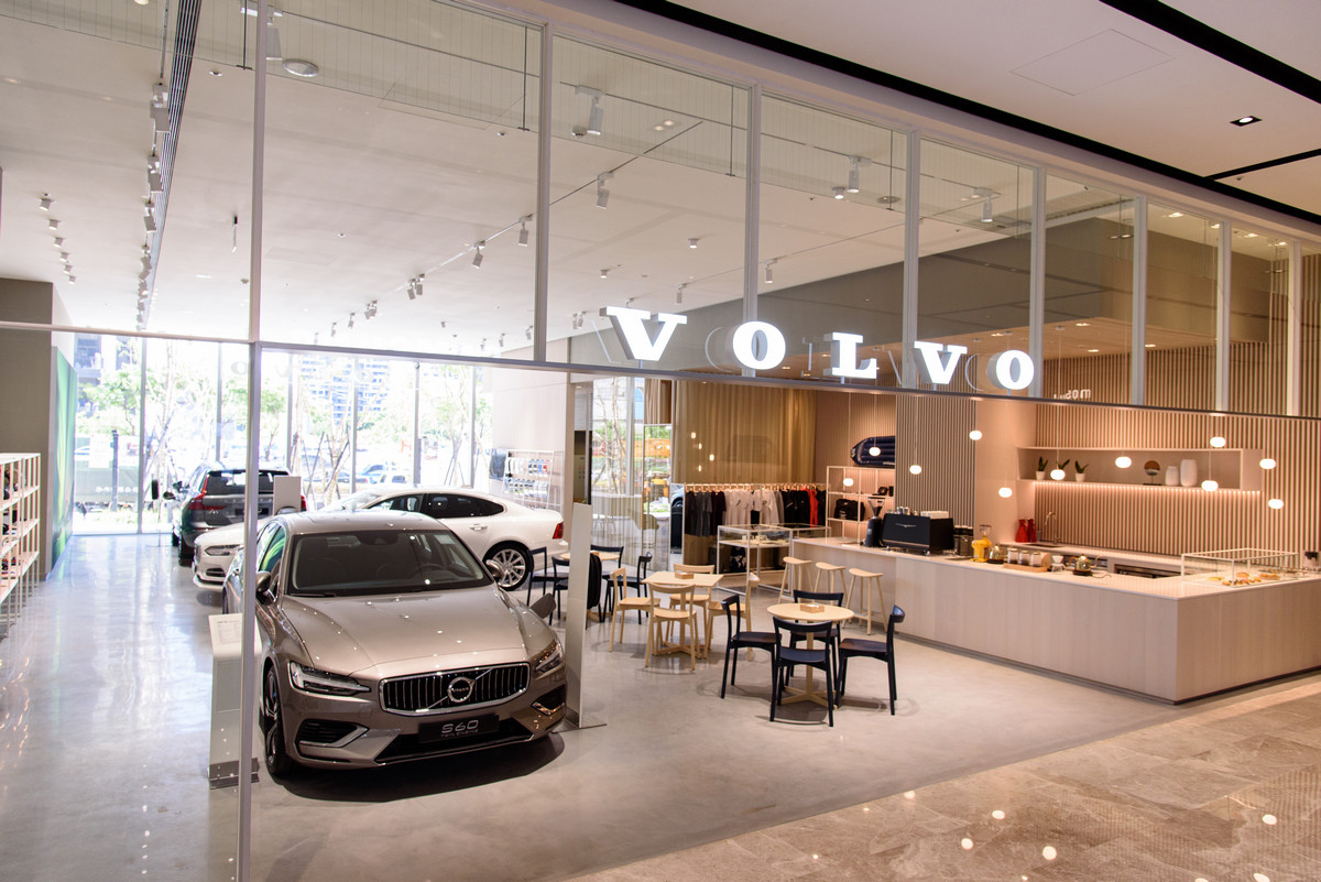 Volvo凱銳新莊展間進駐宏匯廣場主打phev雙能電動車 原廠精品 Ettoday車雲 Ettoday新聞雲